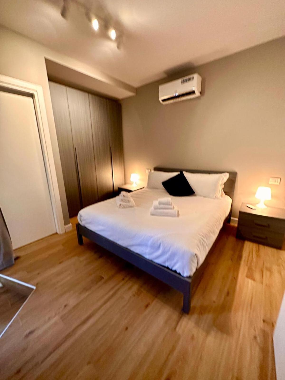 Hh Hermoso Housing Alessandria Exterior photo