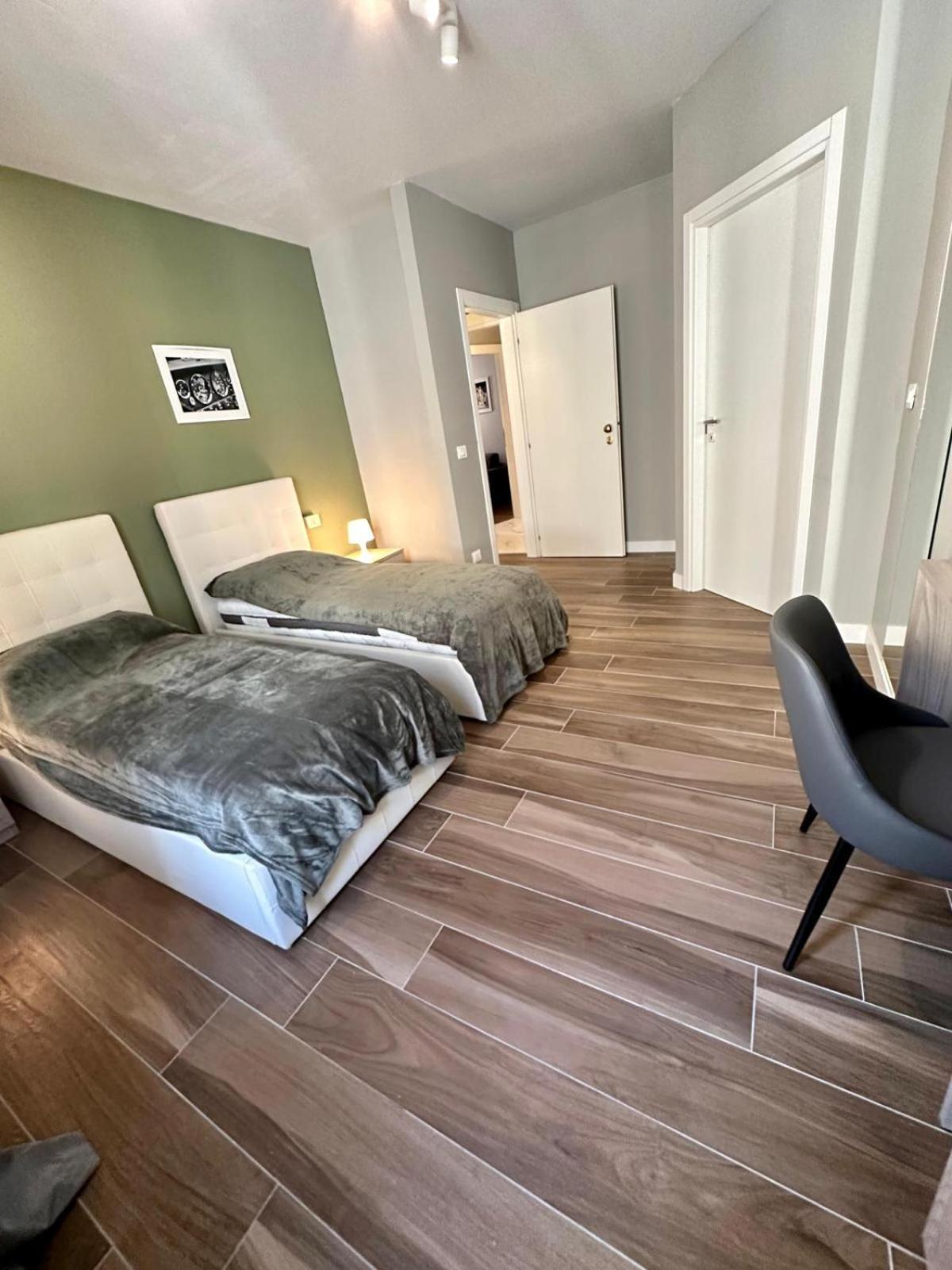 Hh Hermoso Housing Alessandria Exterior photo